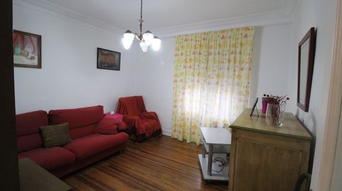Foto 3 de Piso en venta en Iparragirre Etorbidea, Capitán Mendizabal - La Sardinera, Santurtzi