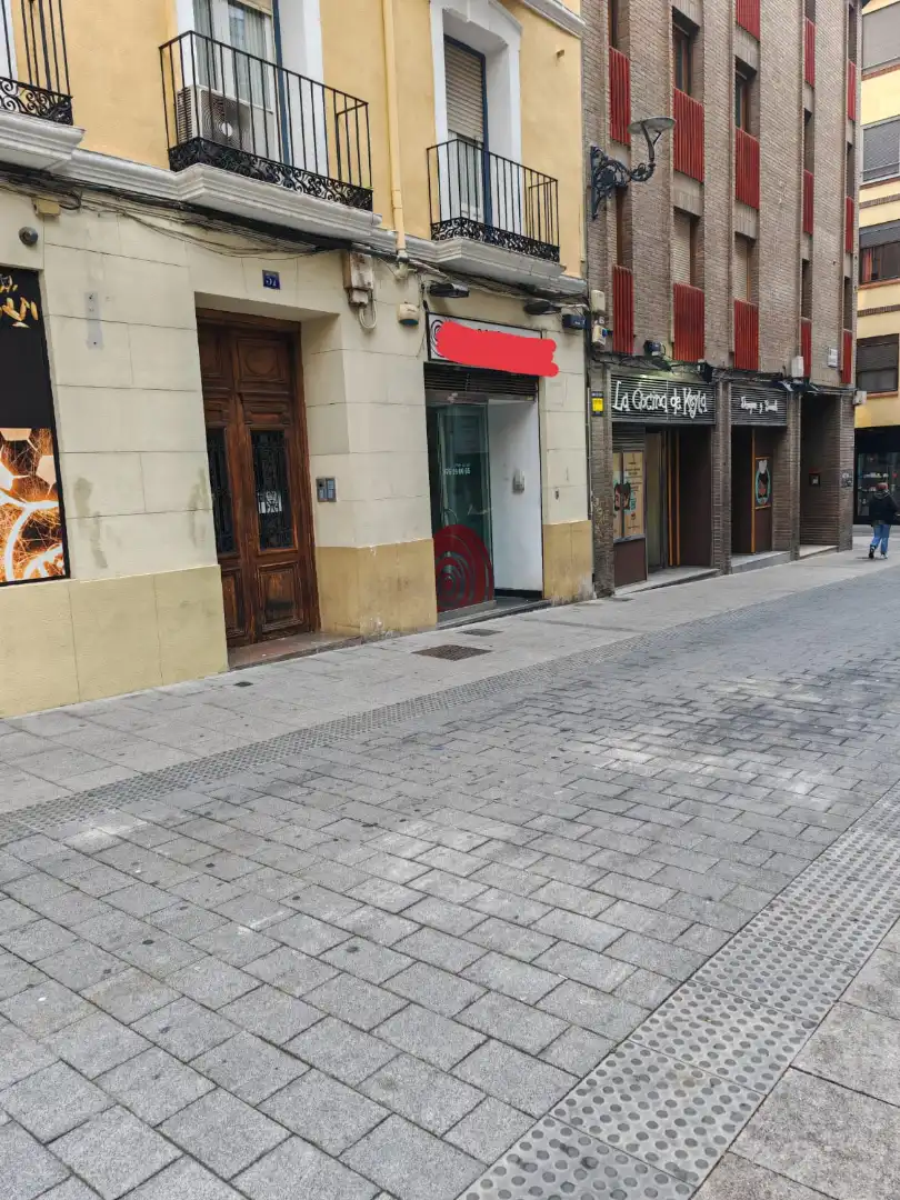 Vista exterior de Local de alquiler en Zaragoza con Aire acondicionado y Amueblado