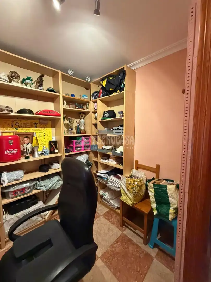 Piso en venta en Montequinto con Balcón