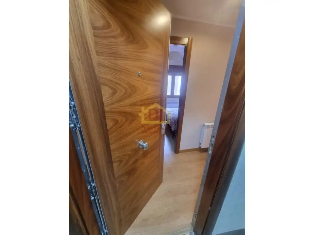 Piso de alquiler en Paseo de Canalejas, San Esteban - San Cristóbal