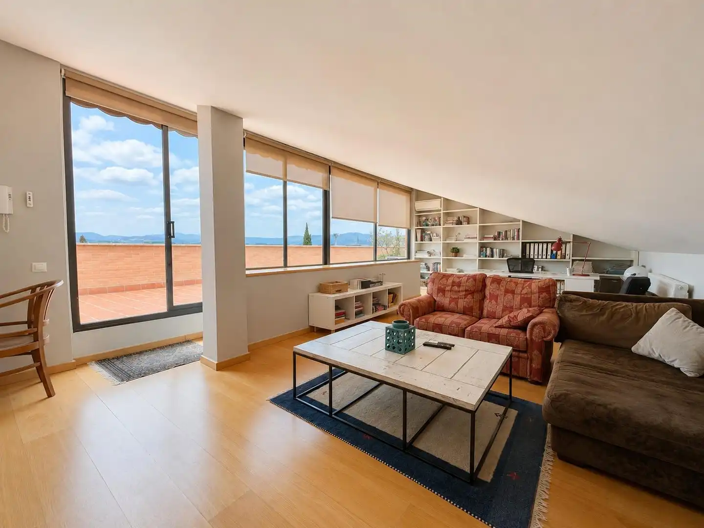 Sala d'estar de Àtic en venda en Granollers amb Aire condicionat, Calefacció i Parquet