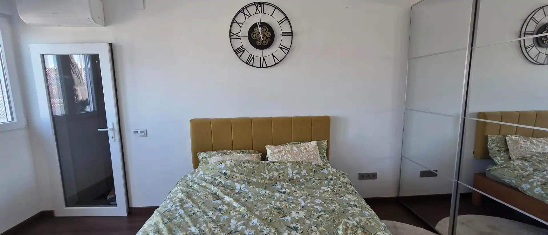 Schlafzimmer von Maisonette zum Verkauf in Xirivella mit Klimaanlage, Heizung und Privatgarten