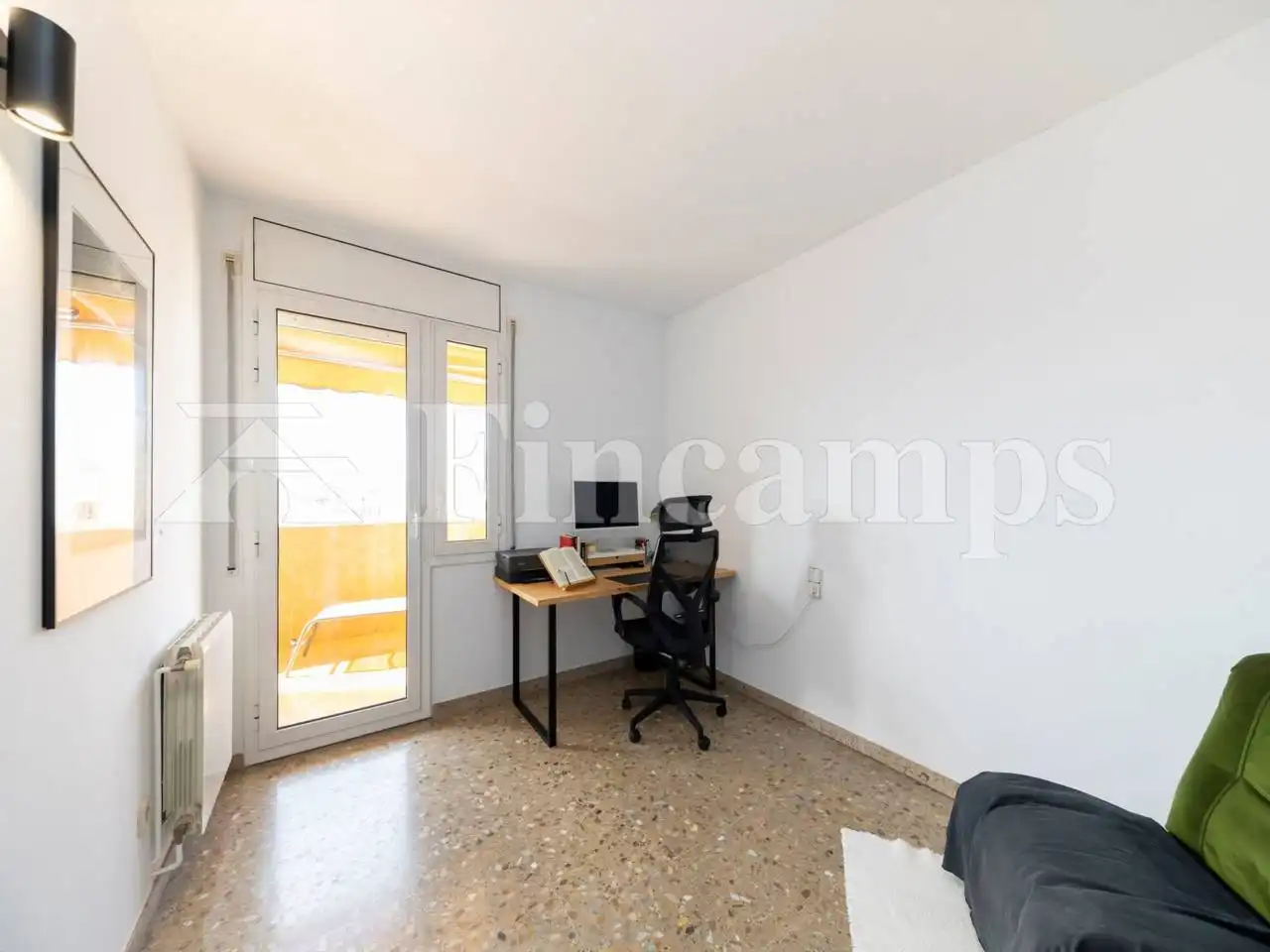 Schlafzimmer von Wohnung zum Verkauf in Sabadell mit Heizung, Terrasse und Balkon