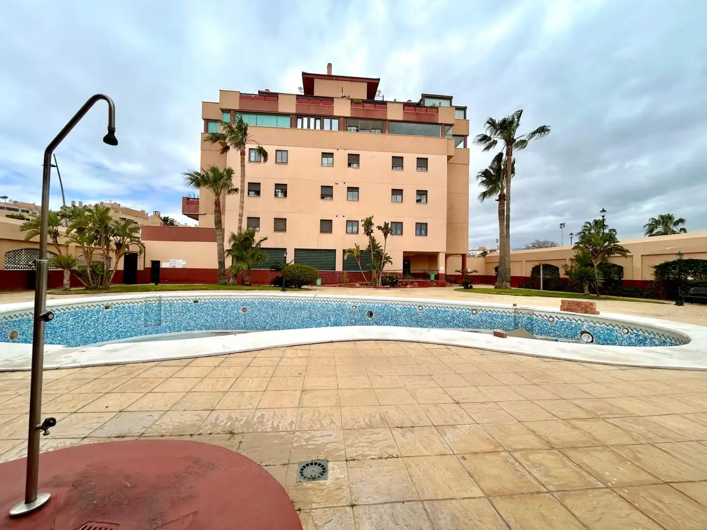 Vista exterior de Piso en venta en Roquetas de Mar con Aire acondicionado, Calefacción y Terraza