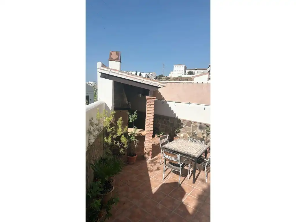Terraza de Casa o chalet en venta en Nerja con Jardín privado, Piscina y Piscina comunitaria
