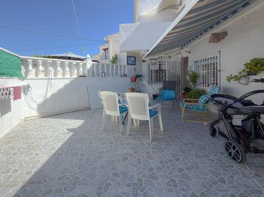 Casa aparellada en venda a Zona Carrefour - Urbanizaciones