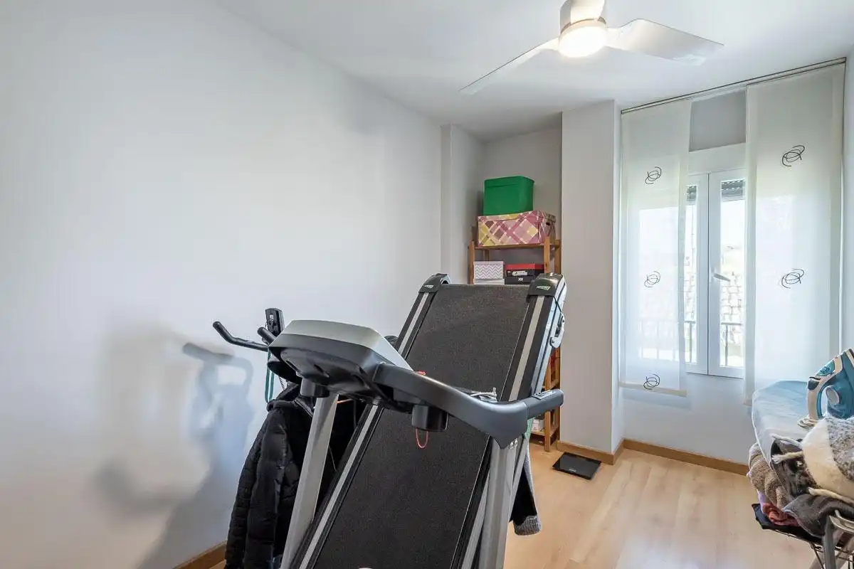 Habitación de Piso en venta en Ogíjares con Aire acondicionado, Calefacción y Balcón
