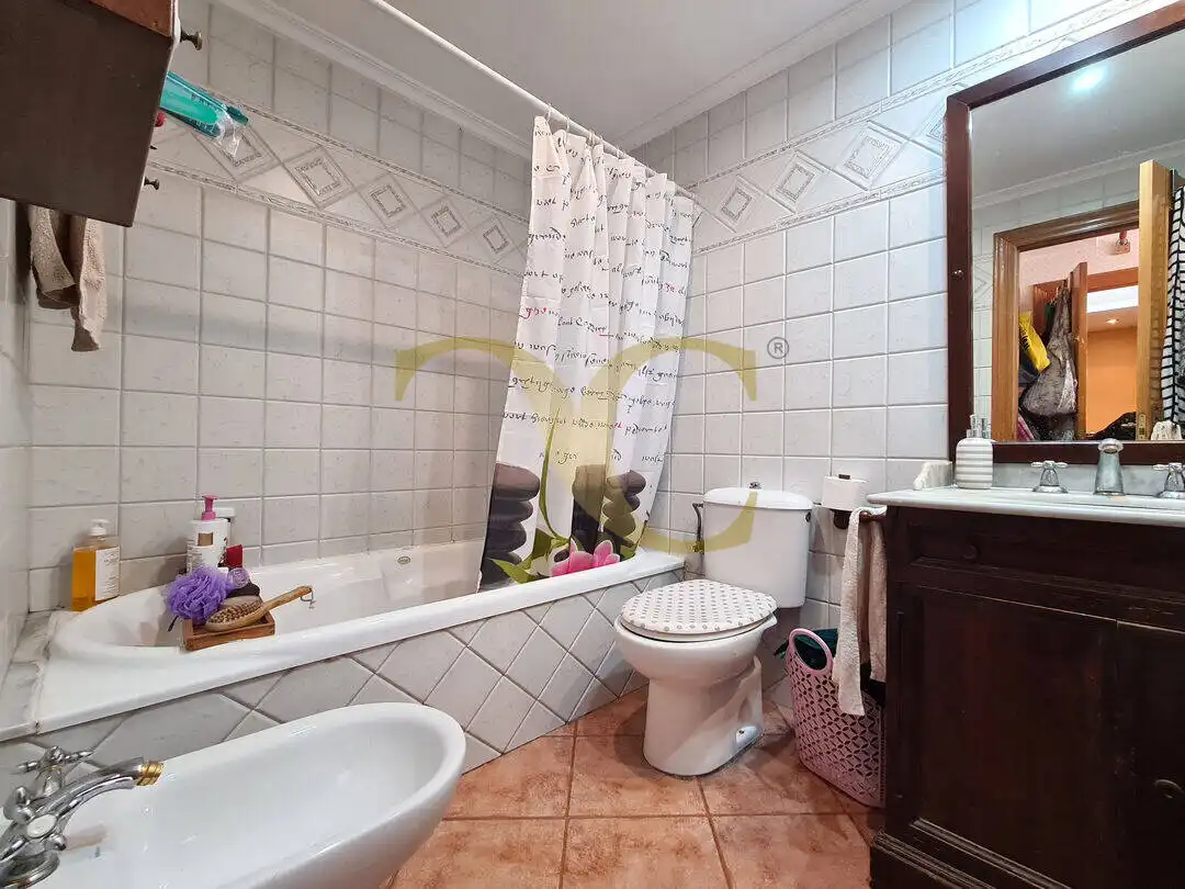 Badezimmer von Maisonette zum Verkauf in Gijón  mit Heizung und Terrasse