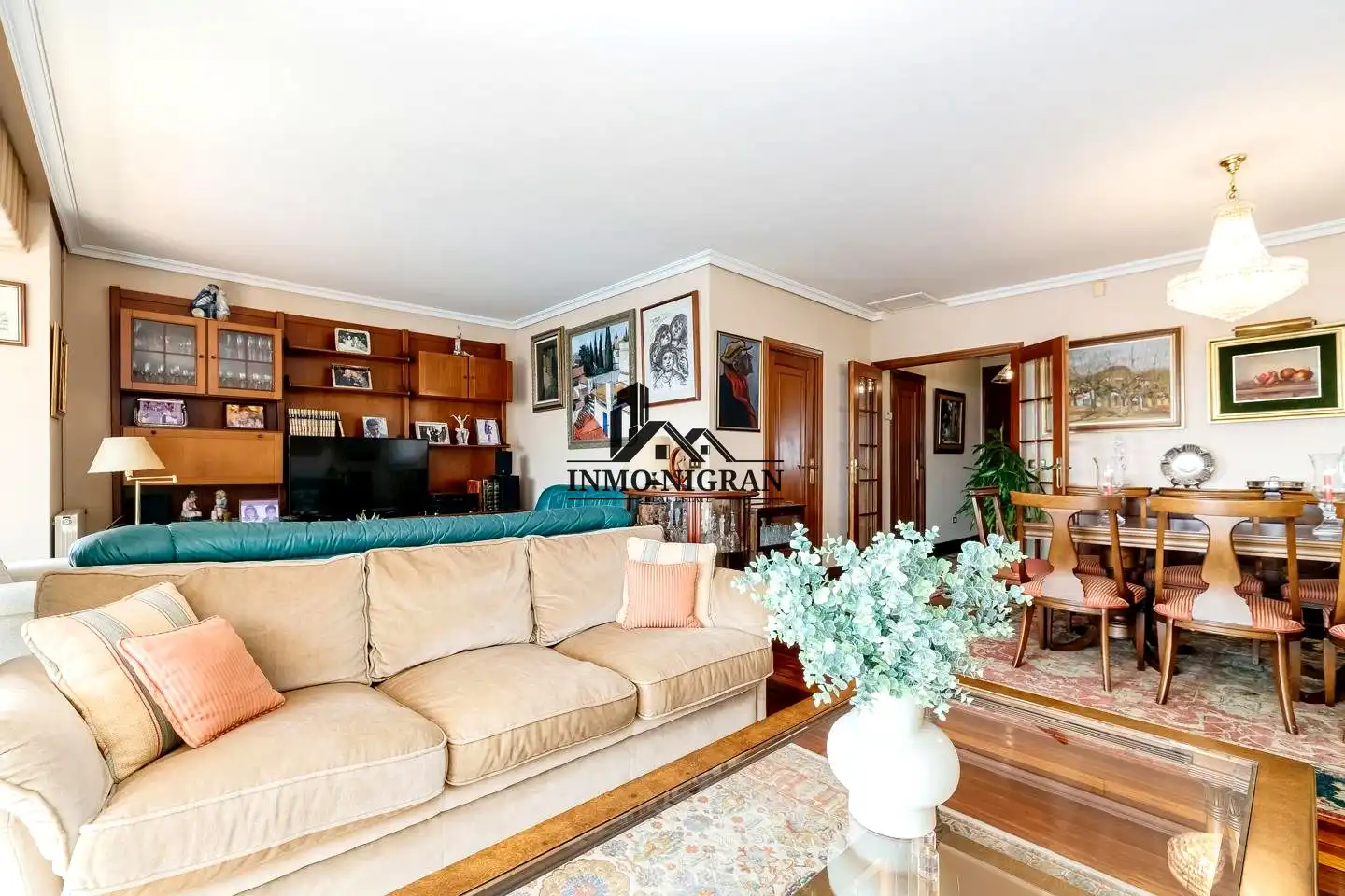 Living room of Houses for sale in Vigo   with Private garden, Terrace and Storage room