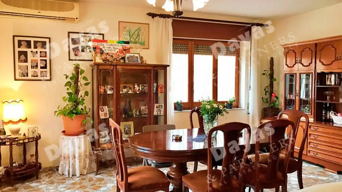 Menjador de Casa o xalet en venda en Orihuela amb Aire condicionat