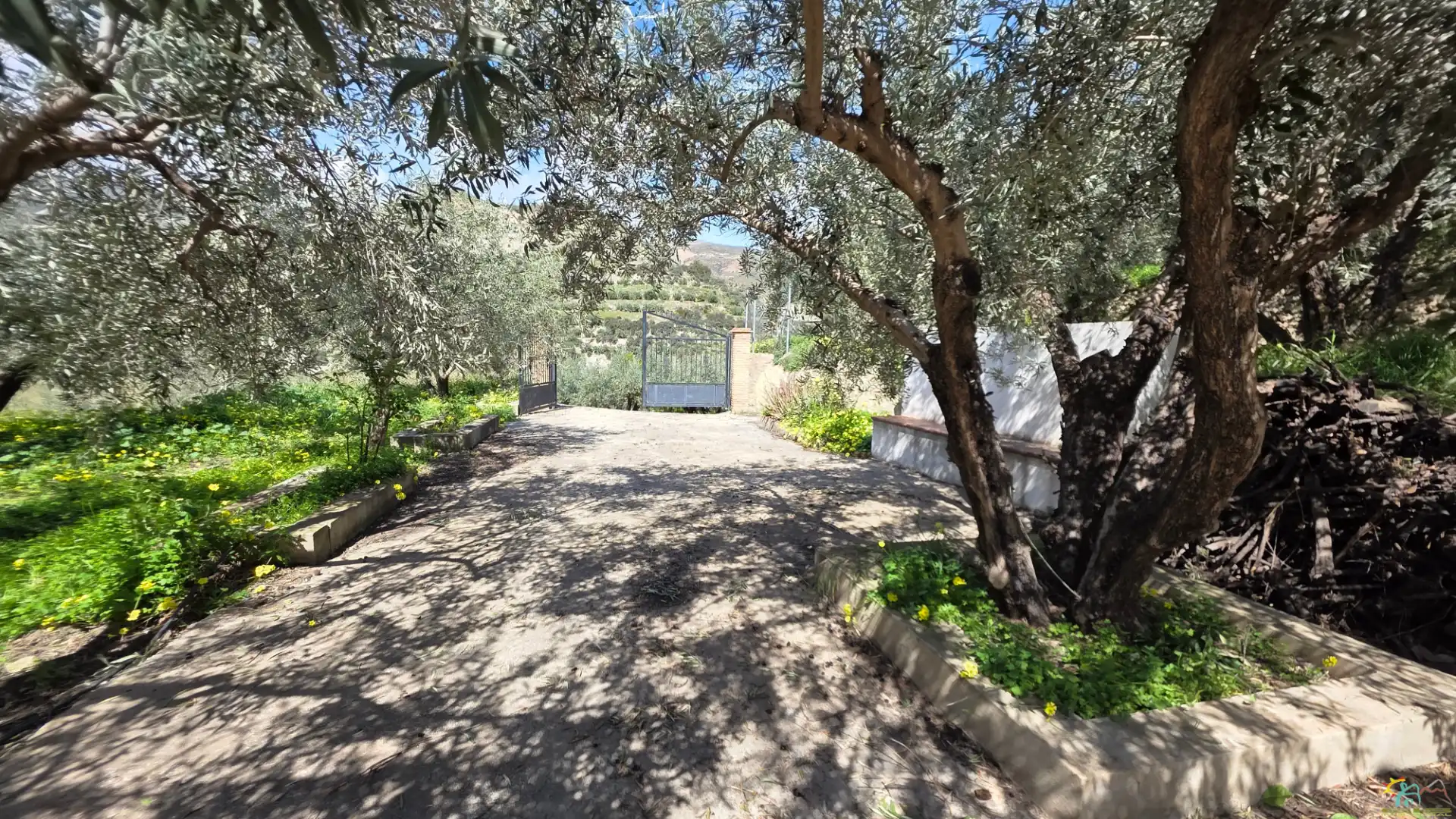 Jardí de Finca rústica en venda en Canjáyar amb Moblat