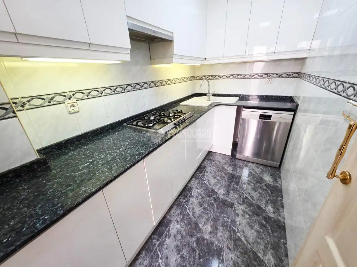 Appartamento con terrazza in vendita a Eixample, imagen 27