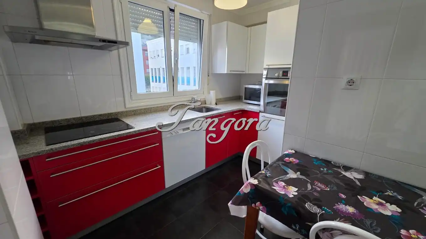 Küche von Wohnung zur Miete in Castro-Urdiales mit Heizung, Terrasse und Möbliert