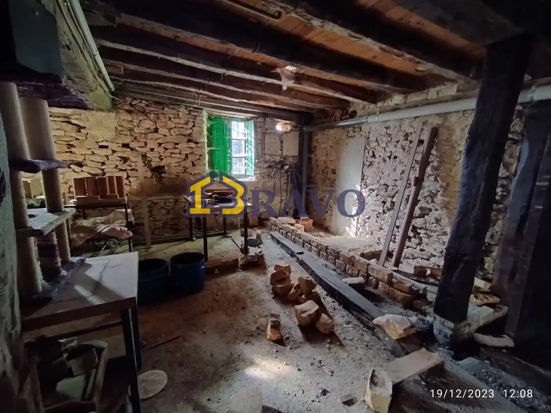 Casa o xalet en venda en Valle de Losa amb Calefacció