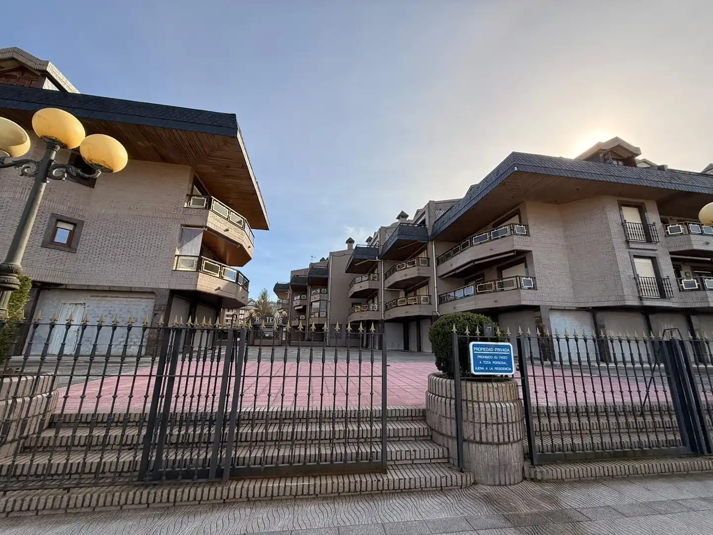 Vista exterior de Apartamento de alquiler en Laredo con Calefacción, Terraza y Amueblado