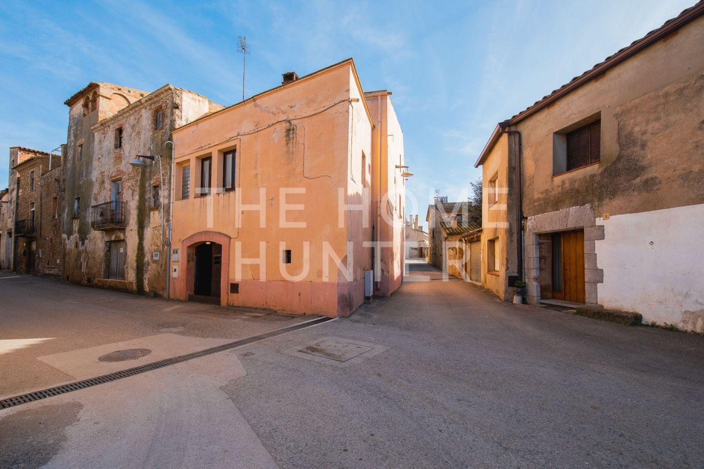 Vista exterior de Casa o chalet en venta en La Tallada d'Empordà con Terraza, Trastero y Balcón