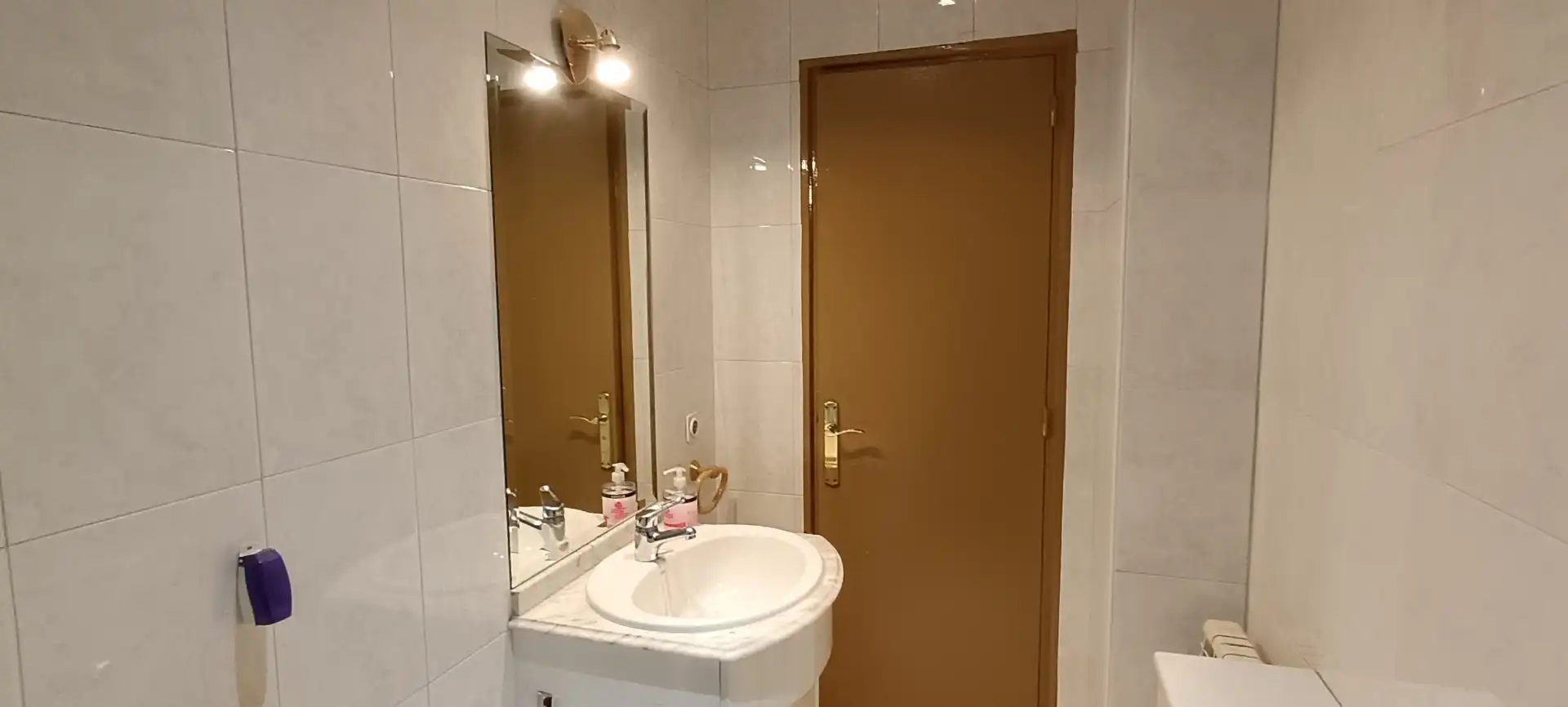 Baño de Piso en venta en Madrid con Aire acondicionado, Calefacción y Parquet