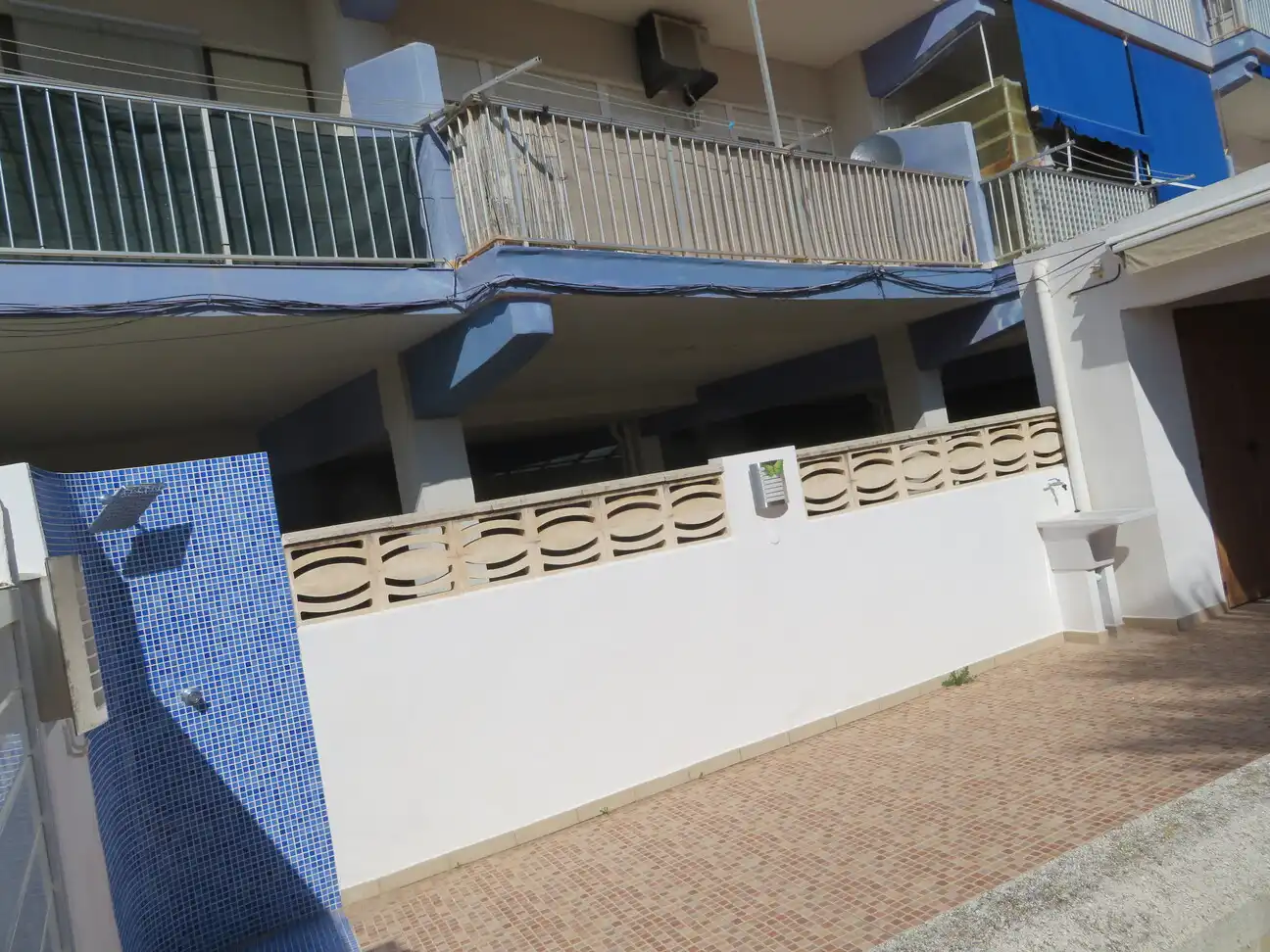 Exterior view of Apartments for sale in Dénia  with Air Conditioner, Terrace and Furnished