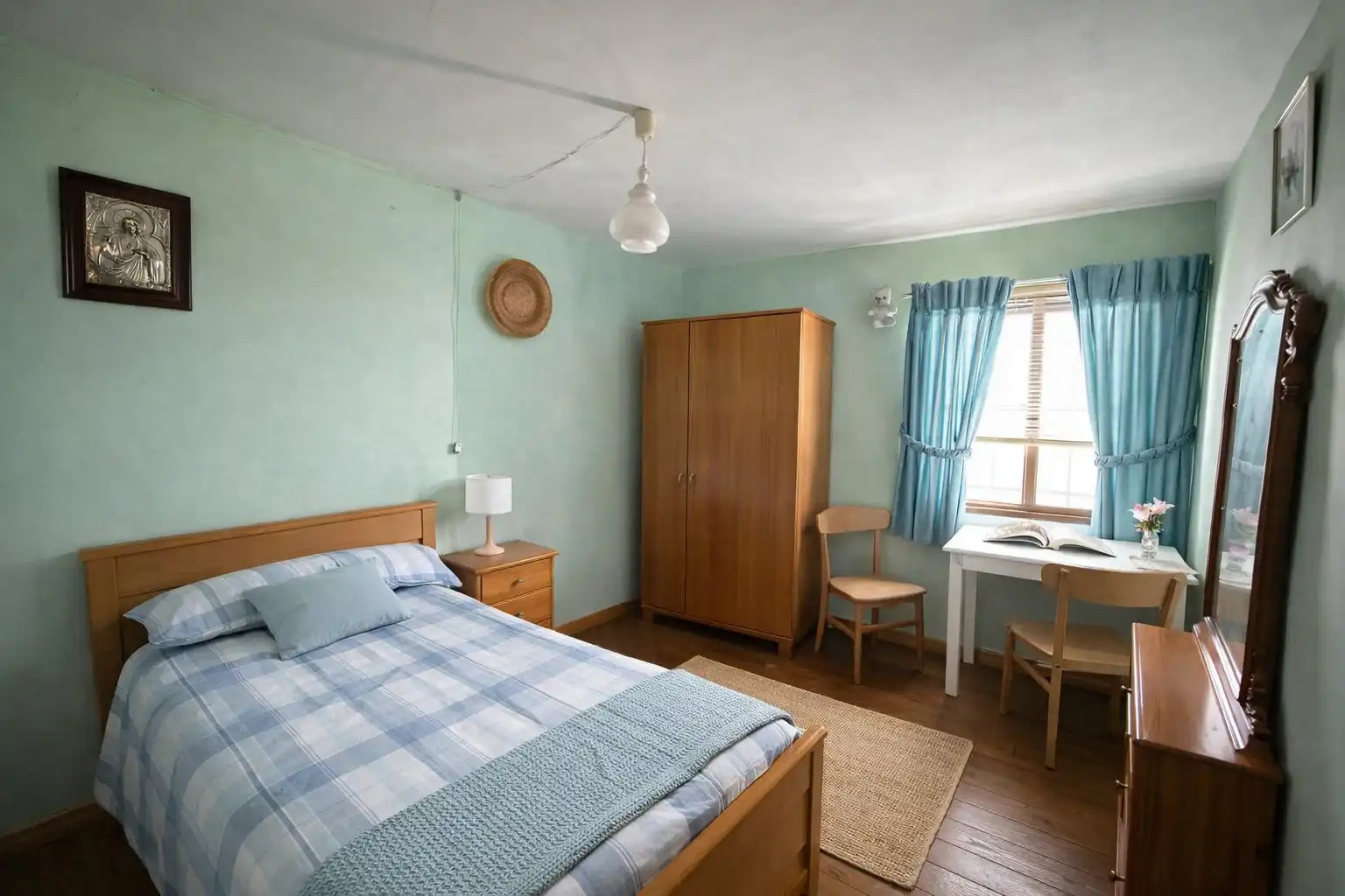 Habitación de Casa adosada en venta en A Pobra de Trives  con Amueblado, Lavadora y Microondas