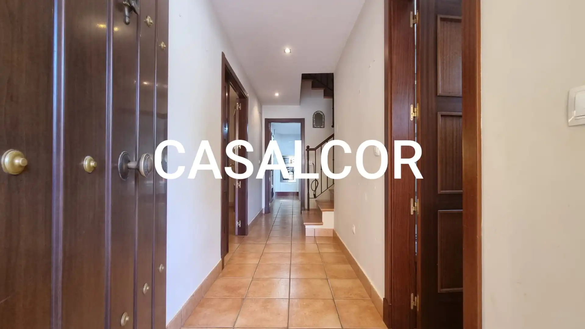 Single-family semi-detached for rent in Mairena del Alcor  with Air Conditioner, Furnished and Oven