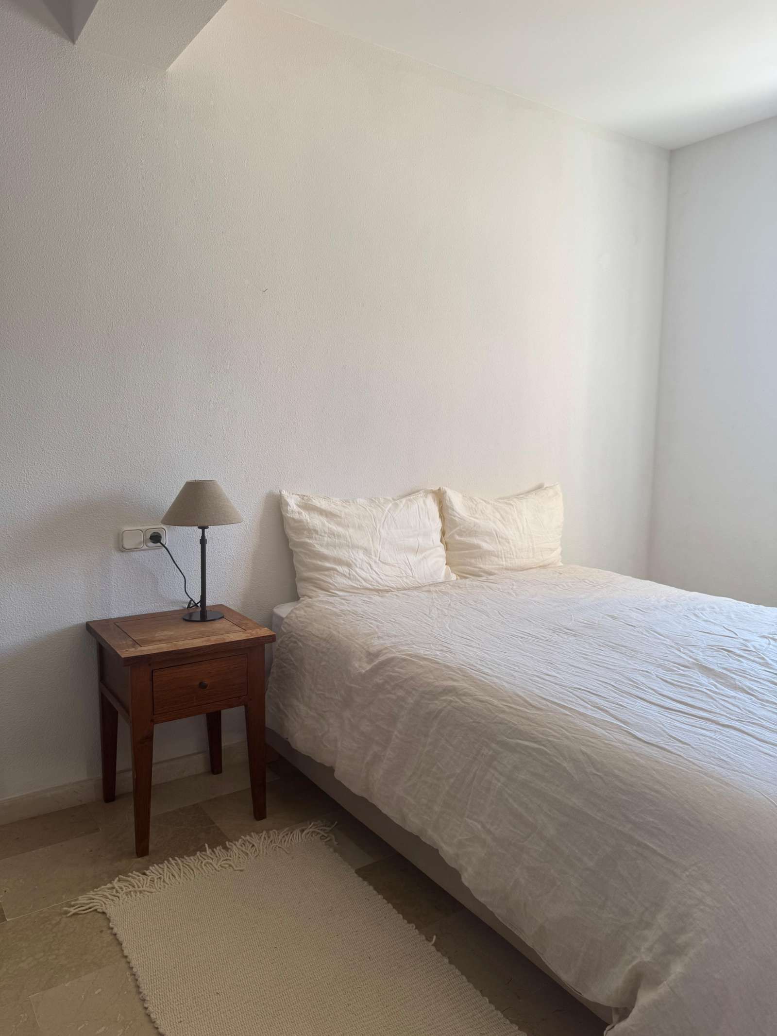 Bedroom of Flat to share in  Palma de Mallorca  with Air Conditioner, Heating and Terrace