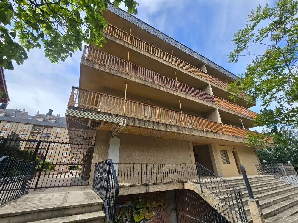 Exterior view of Commercial properties for rent in Jaca