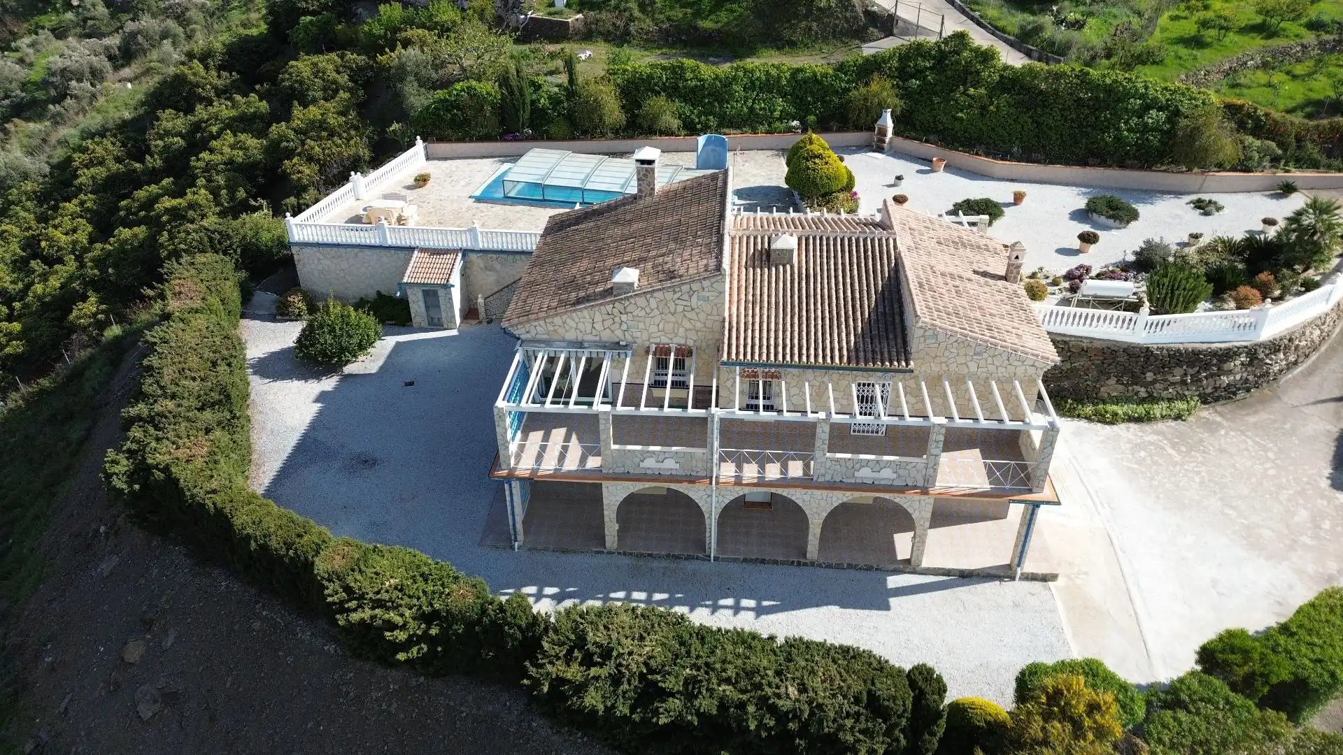 Casa rústica con piscina en venta en frigiliana, imagen 2