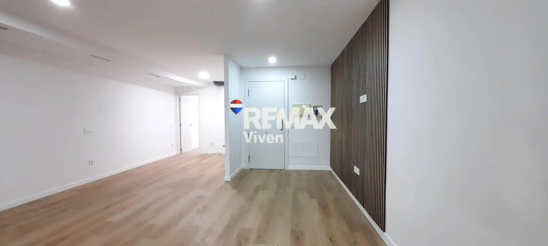 Planta baja en venta en Vilanova i la Geltrú con Aire acondicionado, Calefacción y Parquet