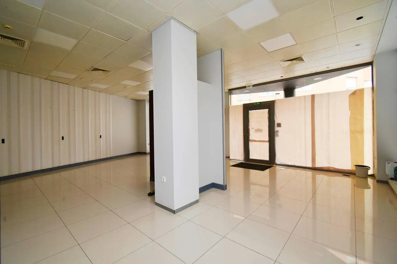 Local comercial en venda a El Ejido Ciudad, imagen 25
