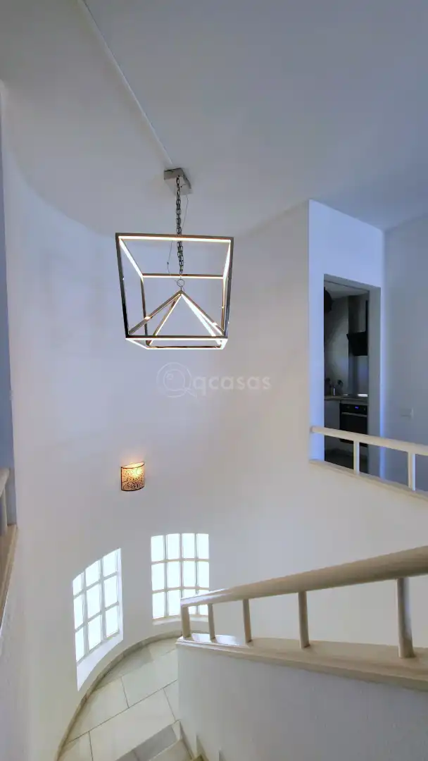 Einfamilien-Reihenhaus zum Verkauf in Mijas mit Klimaanlage, Heizung und Terrasse