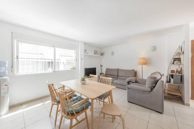 Planta baja en Venta en Carrer FERRER DE PALLARES en Pere Garau