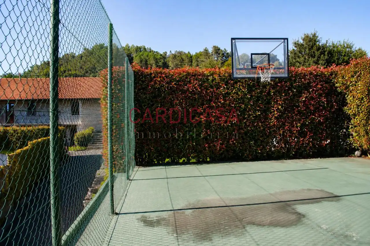 Jardí de Casa o xalet en venda en Mondariz amb Calefacció, Jardí privat i Terrassa