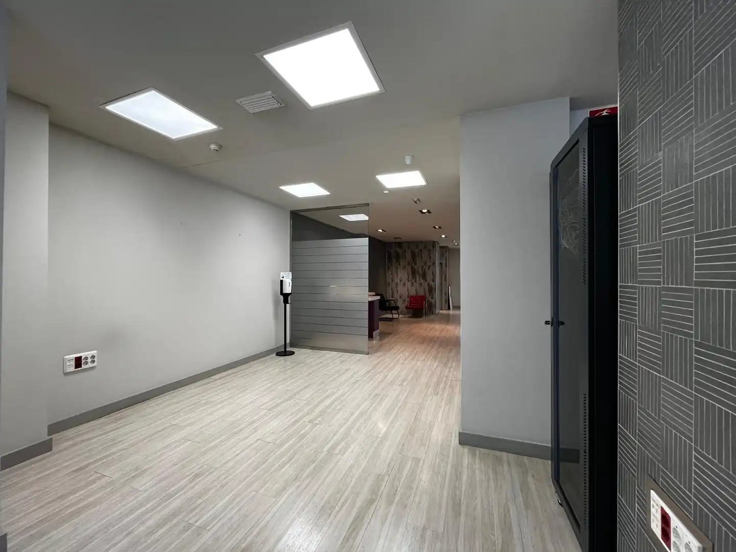 Büro zur Miete in Murcia mit Klimaanlage, Heizung und Möbliert