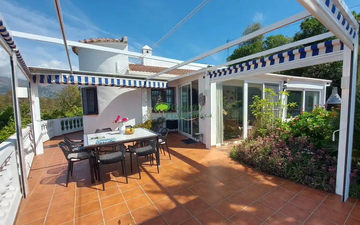 Terraza de Finca rústica en venta en Torrox con Aire acondicionado, Calefacción y Jardín privado