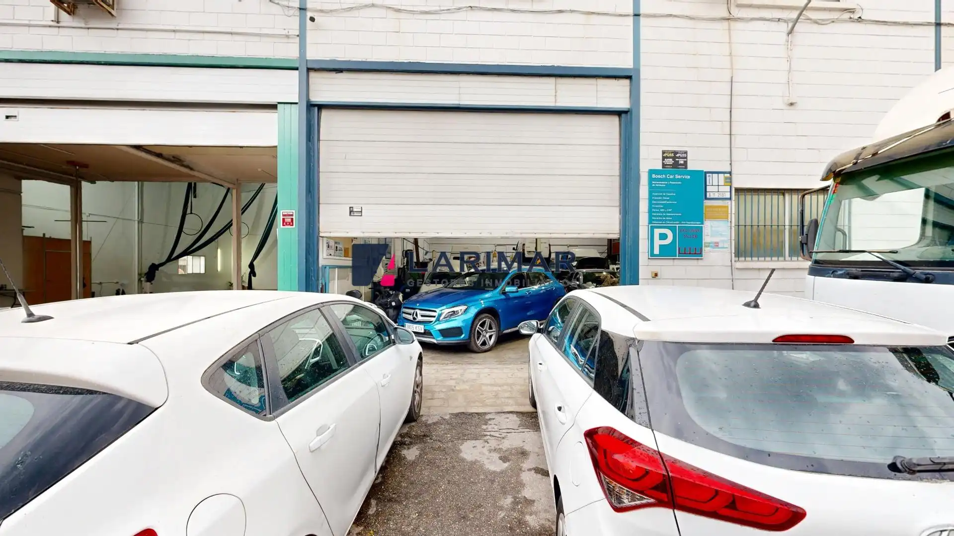 Parking of Industrial buildings for sale in Alicante / Alacant