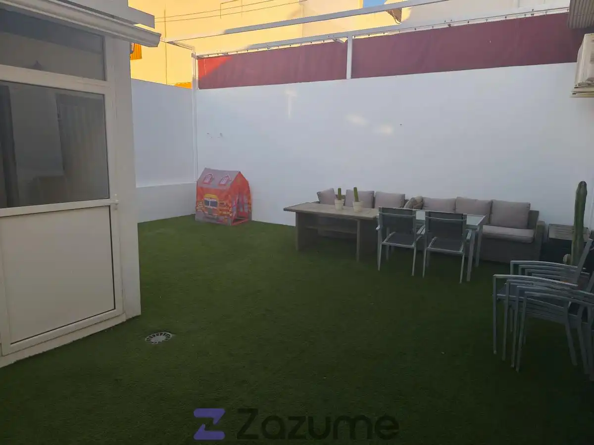 Houses for rent in C. de la Azuda, Los Molinos