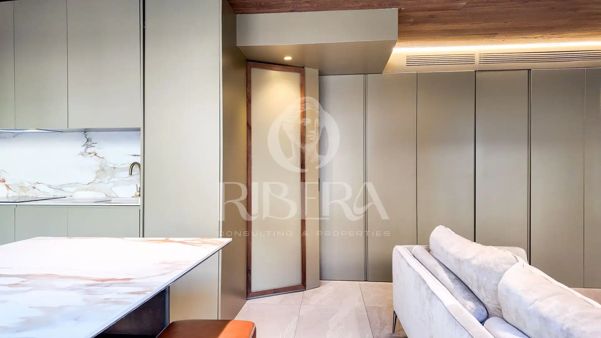 Flat for rent in calle de la paz, La Seu