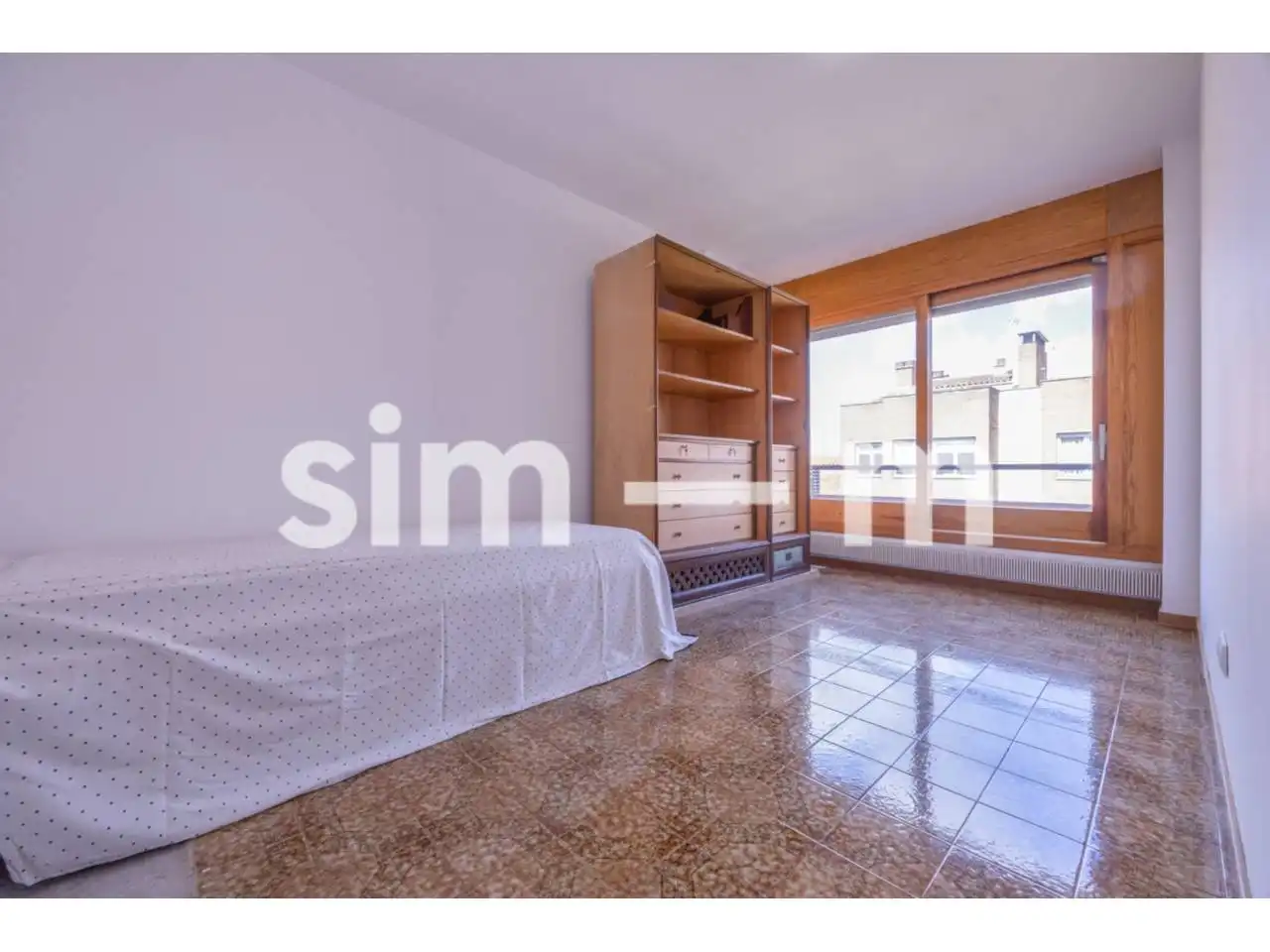 Habitación de Dúplex en venta en Vic con Calefacción, Terraza y Trastero