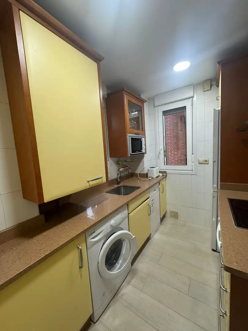 Maisonette zur Miete in Calle Valdenoja, Valdenoja