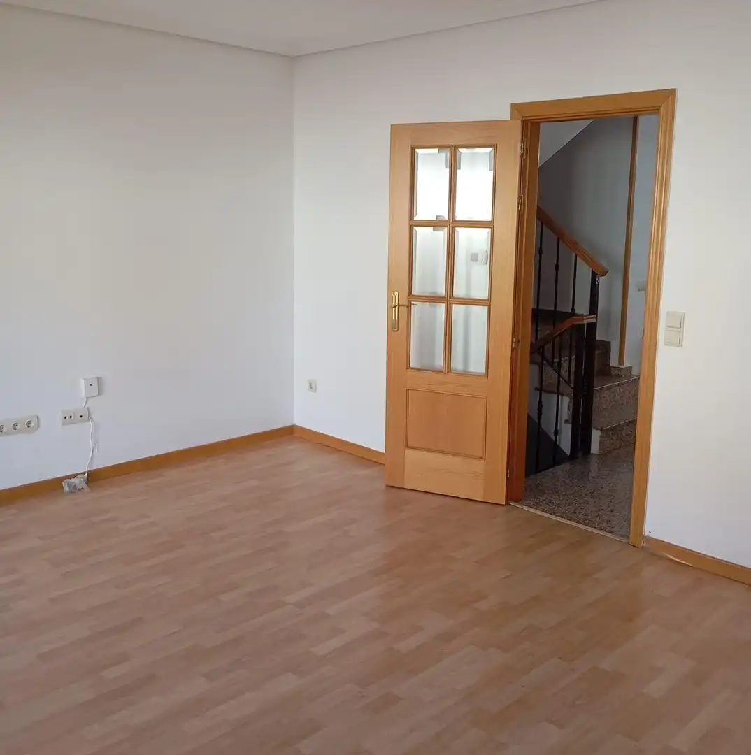Living room of Detached homes for sale in Ciempozuelos  with Air Conditioner, Heating and Terrace