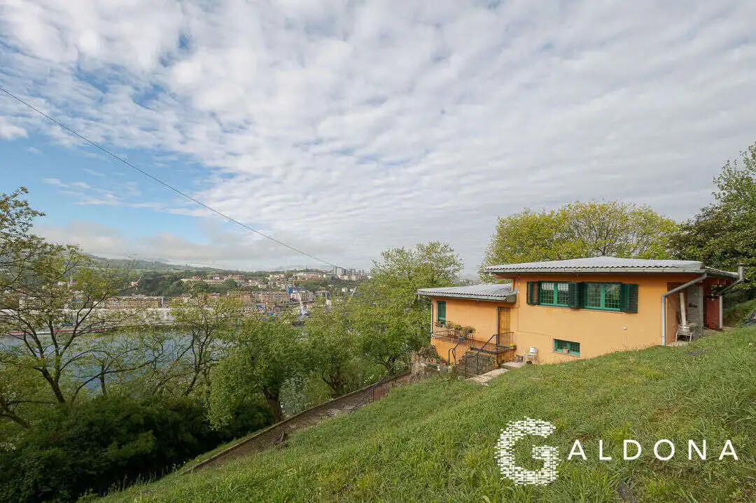 Casa o chalet en venta en Pasaia con Calefacción, Jardín privado y Terraza