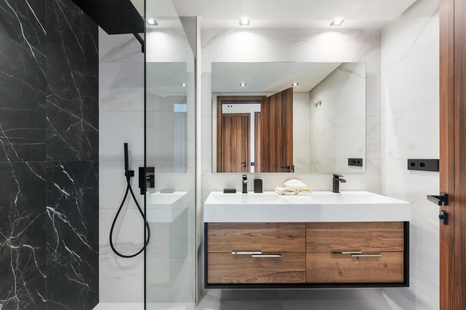Apartamento con piscina en alquiler en San Pedro de Alcántara, imagen 28