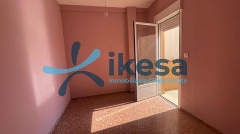 Foto 5 de Casa adosada en venta en Andújar, Jaén
