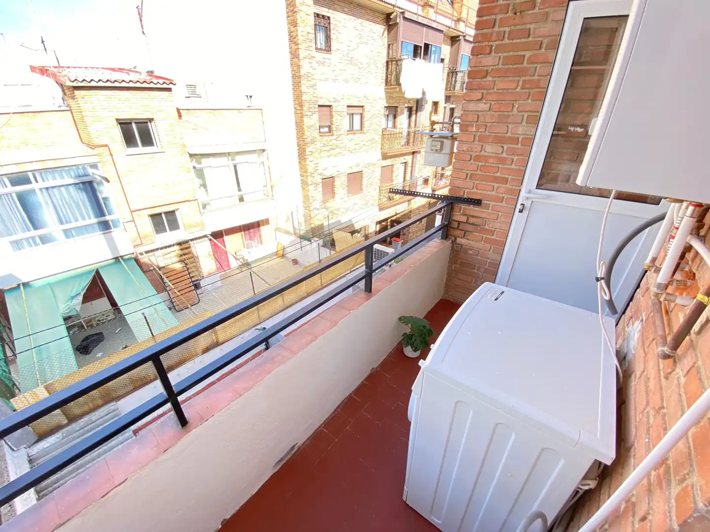 Terraza de Piso para compartir en Madrid con Calefacción, Amueblado y Horno