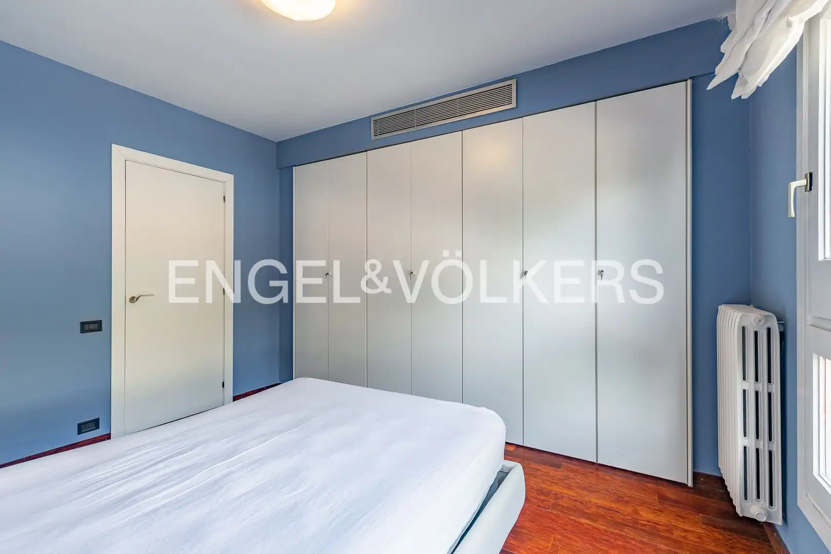 Habitación de Casa o chalet en venta en Sant Cugat del Vallès con Aire acondicionado, Calefacción y Jardín privado