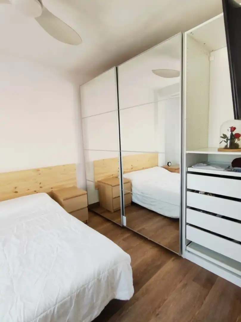 Habitación de Piso en venta en Paterna con Aire acondicionado, Amueblado y Horno