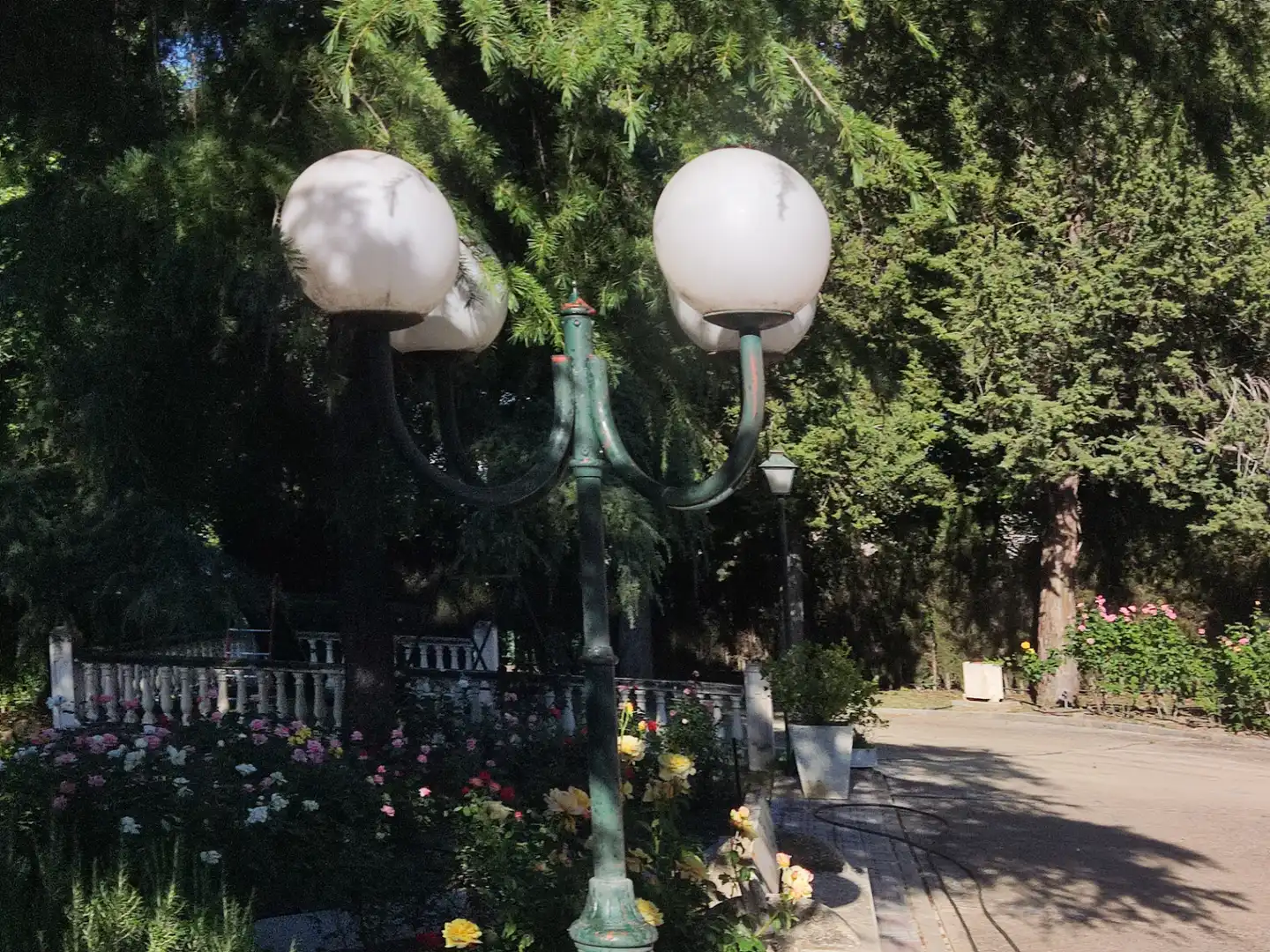 Vista exterior de Casa o xalet en venda en Ciudad Real amb Aire condicionat, Calefacció i Jardí privat
