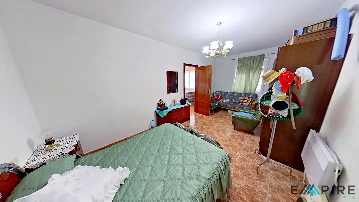 Habitación de Finca rústica en venta en Colmenar de Oreja con Calefacción, Jardín privado y Terraza