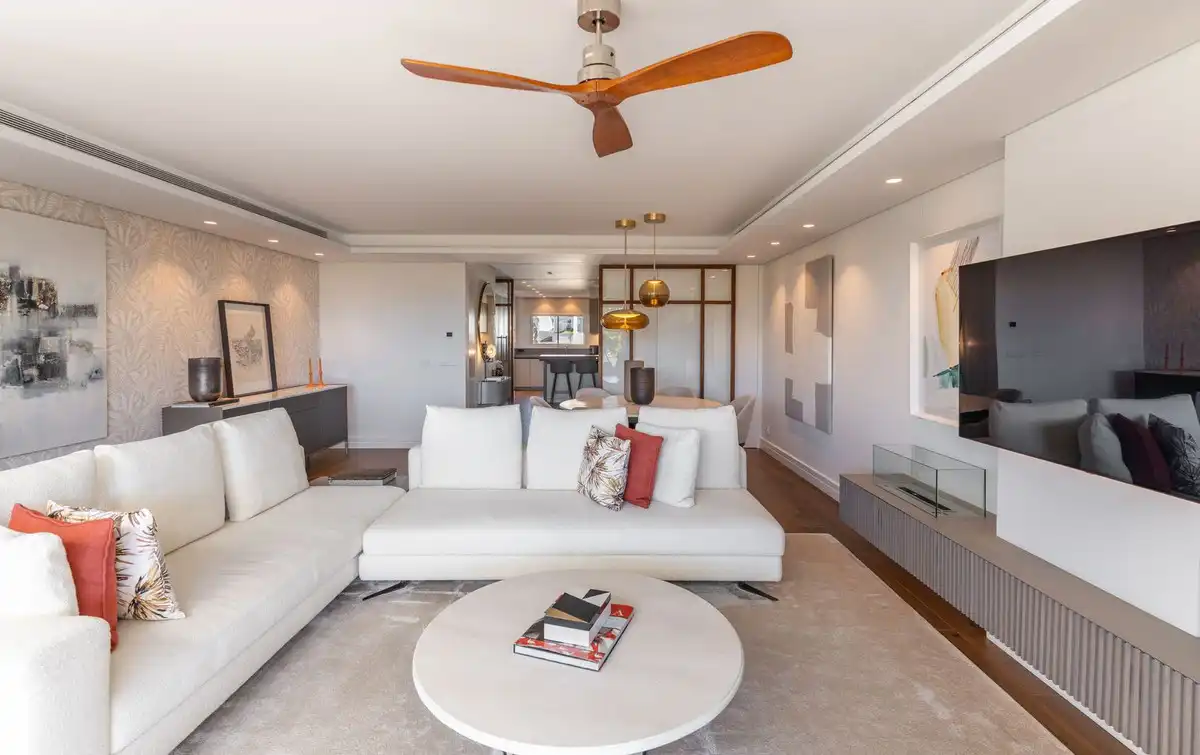 Sala de estar de Apartamento en venta en Milla de Oro