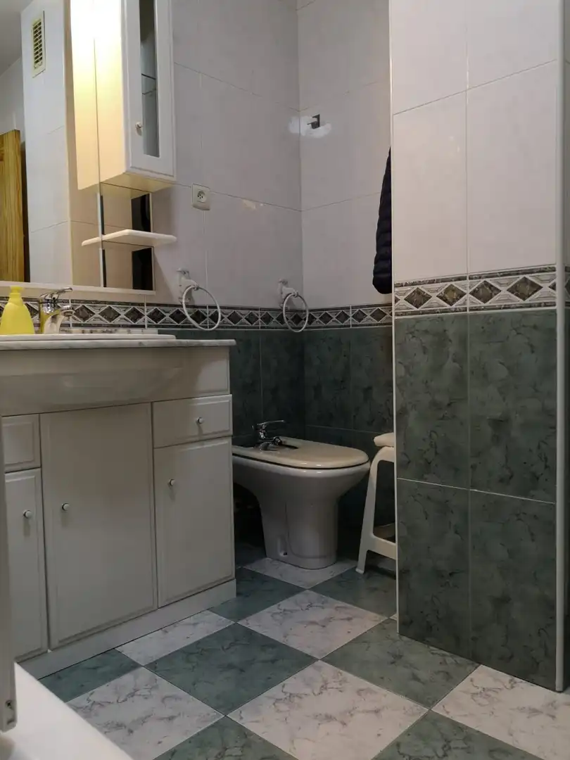 Badezimmer von Wohnung zur Miete in Murcia mit Heizung, Abstellraum und Möbliert
